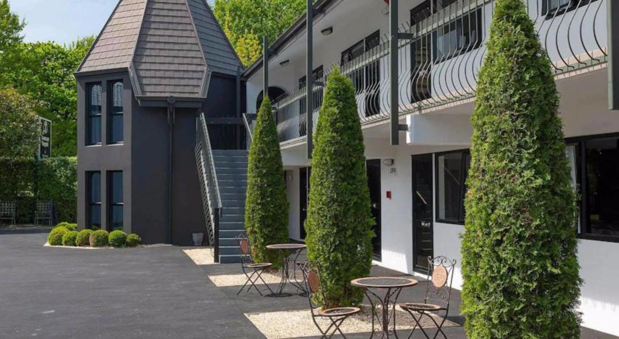 The Towers On The Park Hotel Christchurch Bagian luar foto